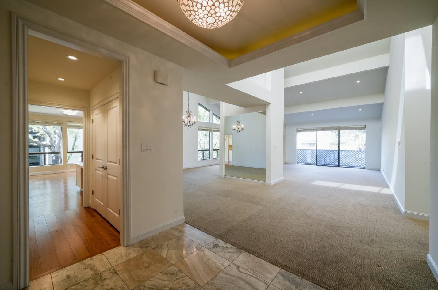 32 Mansion Ct #821, Menlo Park, CA