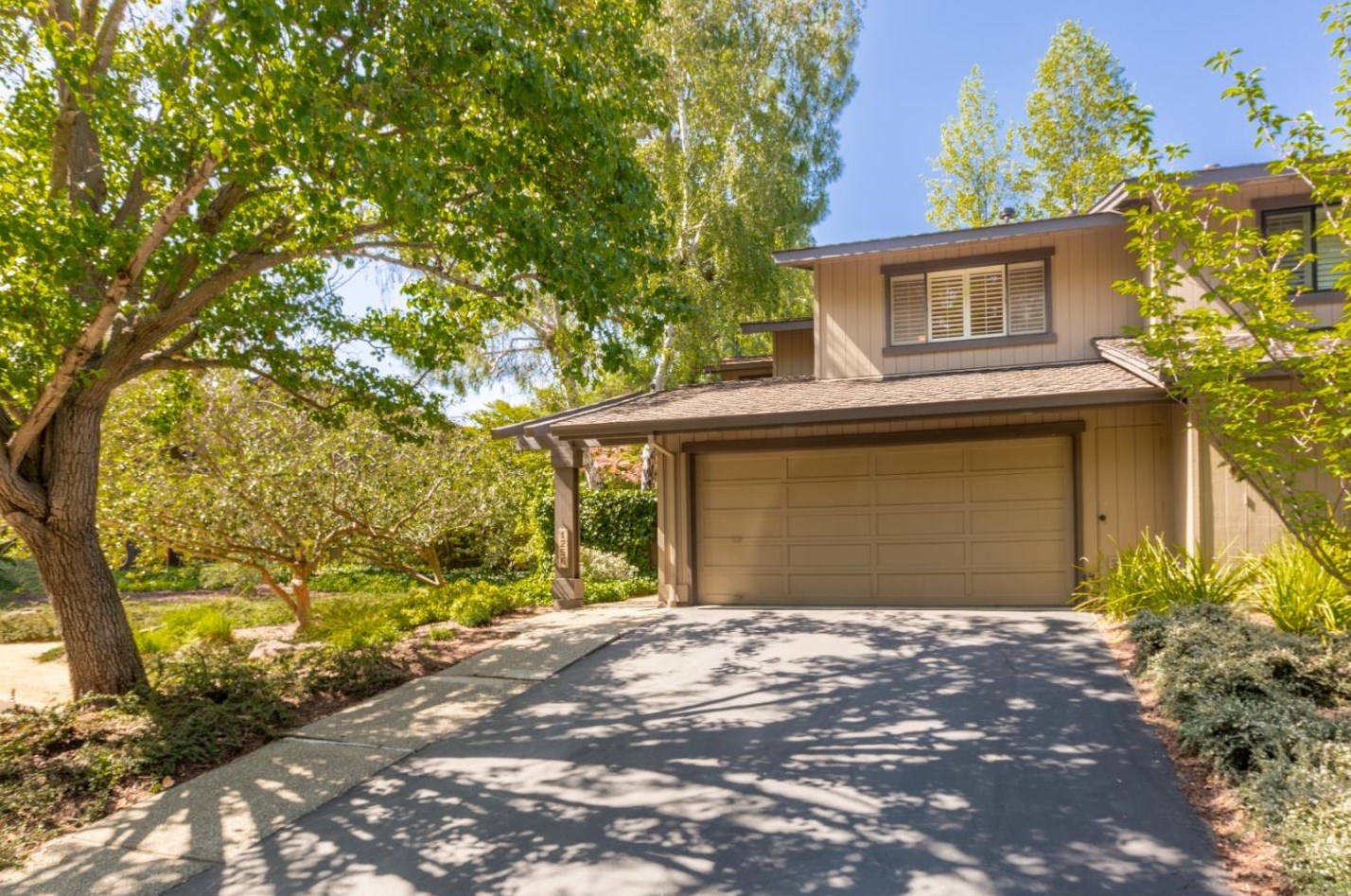 1256 Sharon Park Dr, Menlo Park, CA 94025