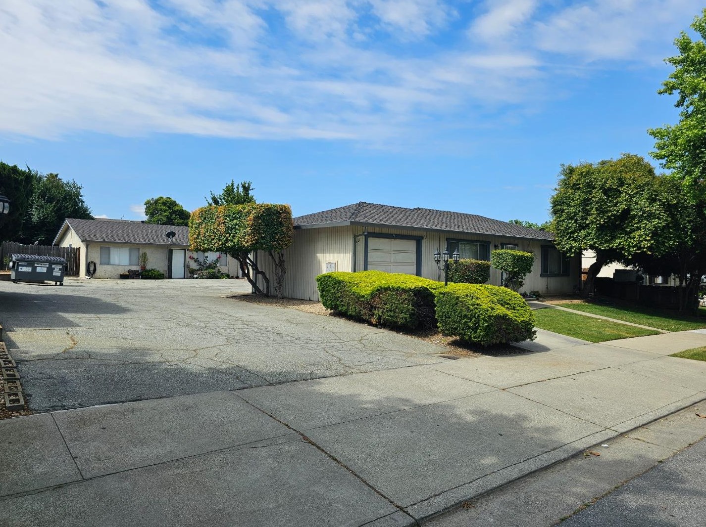 1021 Caputo Ct, Hollister, CA 95023