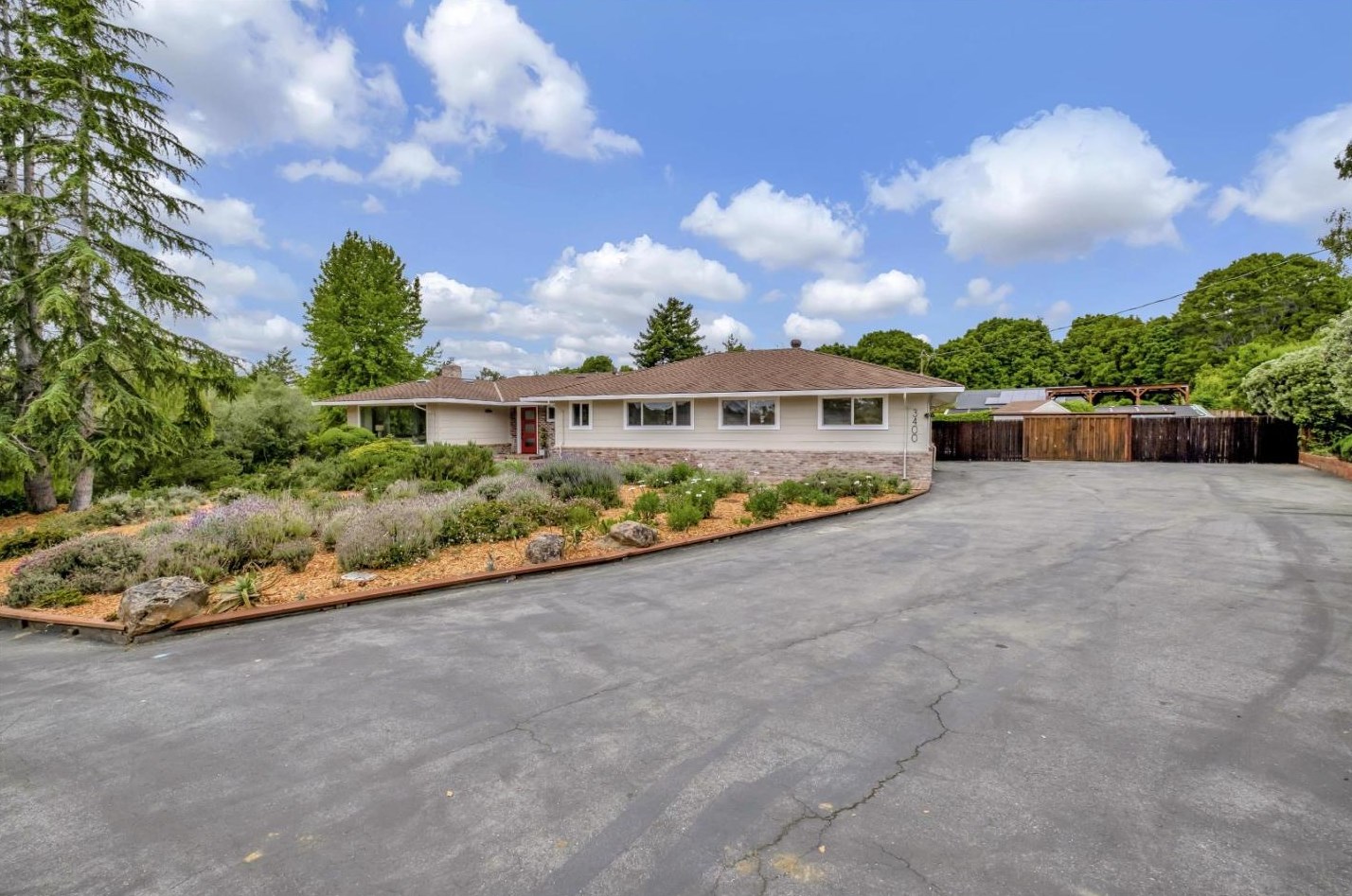 3400 Haas Dr, Aptos, CA 95003-3218