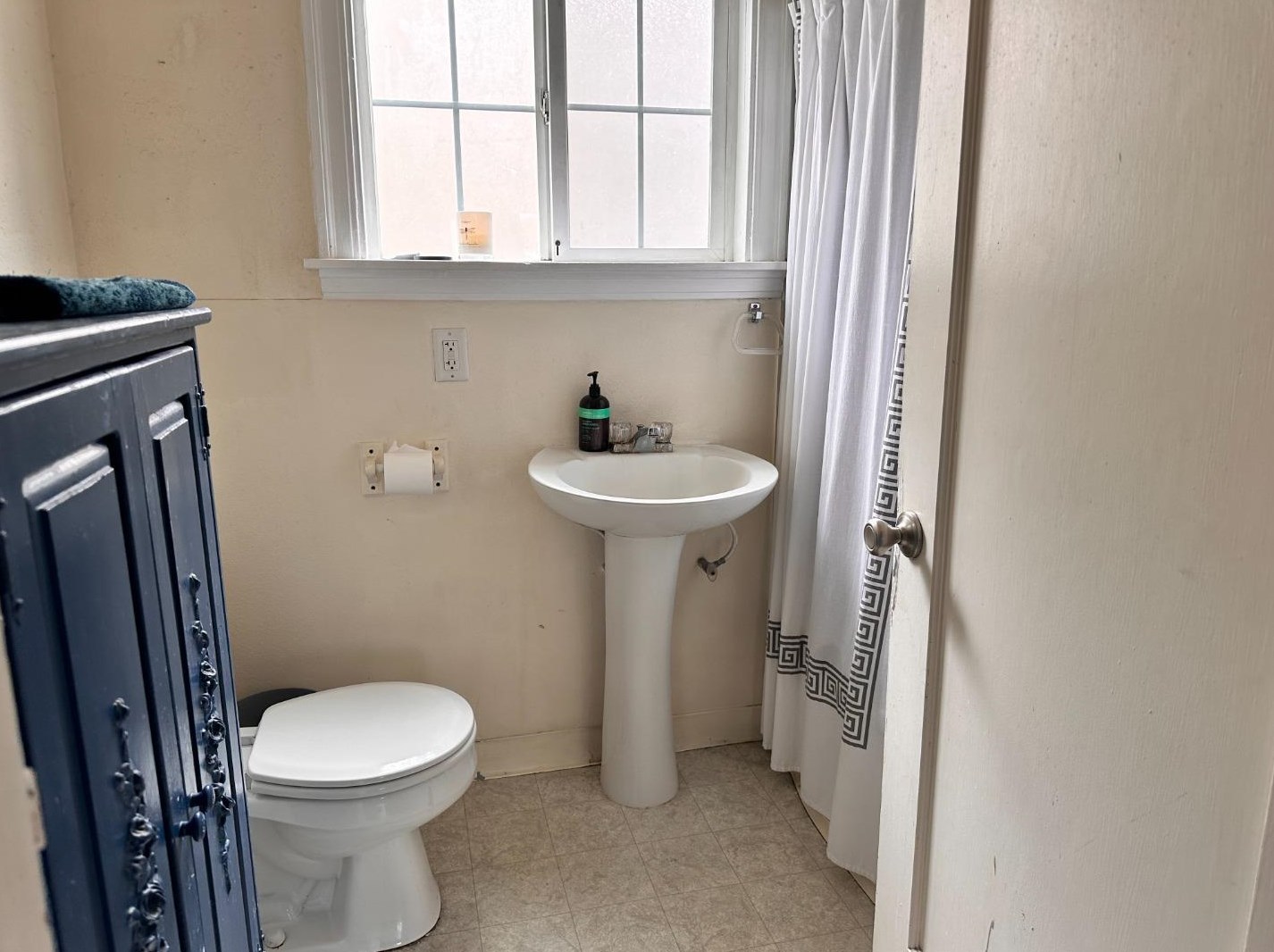 323 Maple St, Salinas CA 93901-3229 exterior