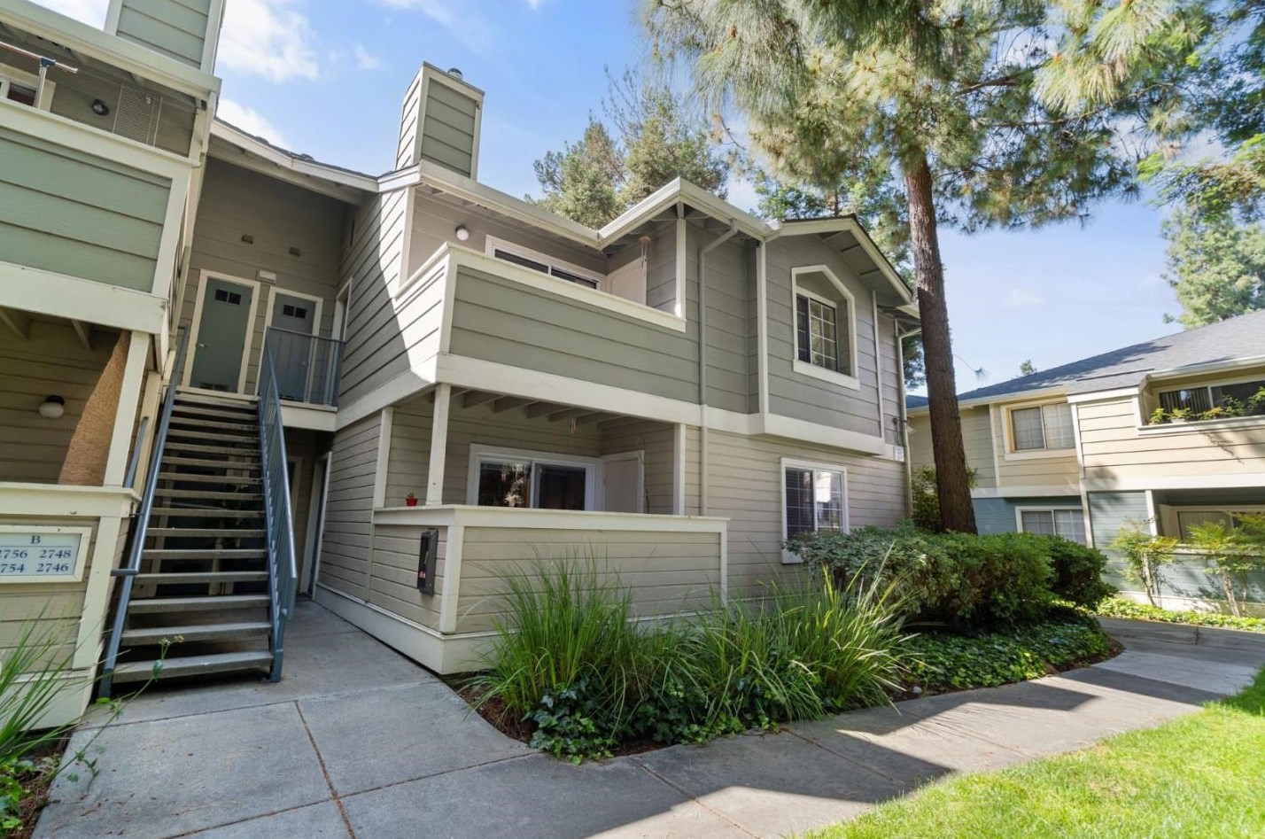 2746 Somerset Park Cir, San Jose, CA 95132-2281