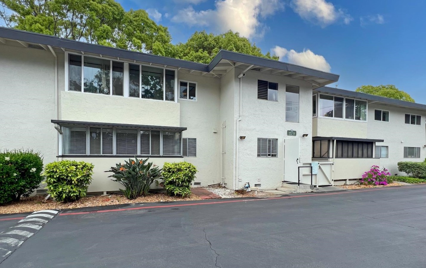 14225 Lora Dr, Los Gatos CA  95032-1240 exterior