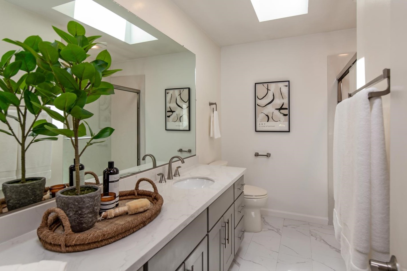 131 Mira Way, Menlo Park CA 94028-7433 exterior