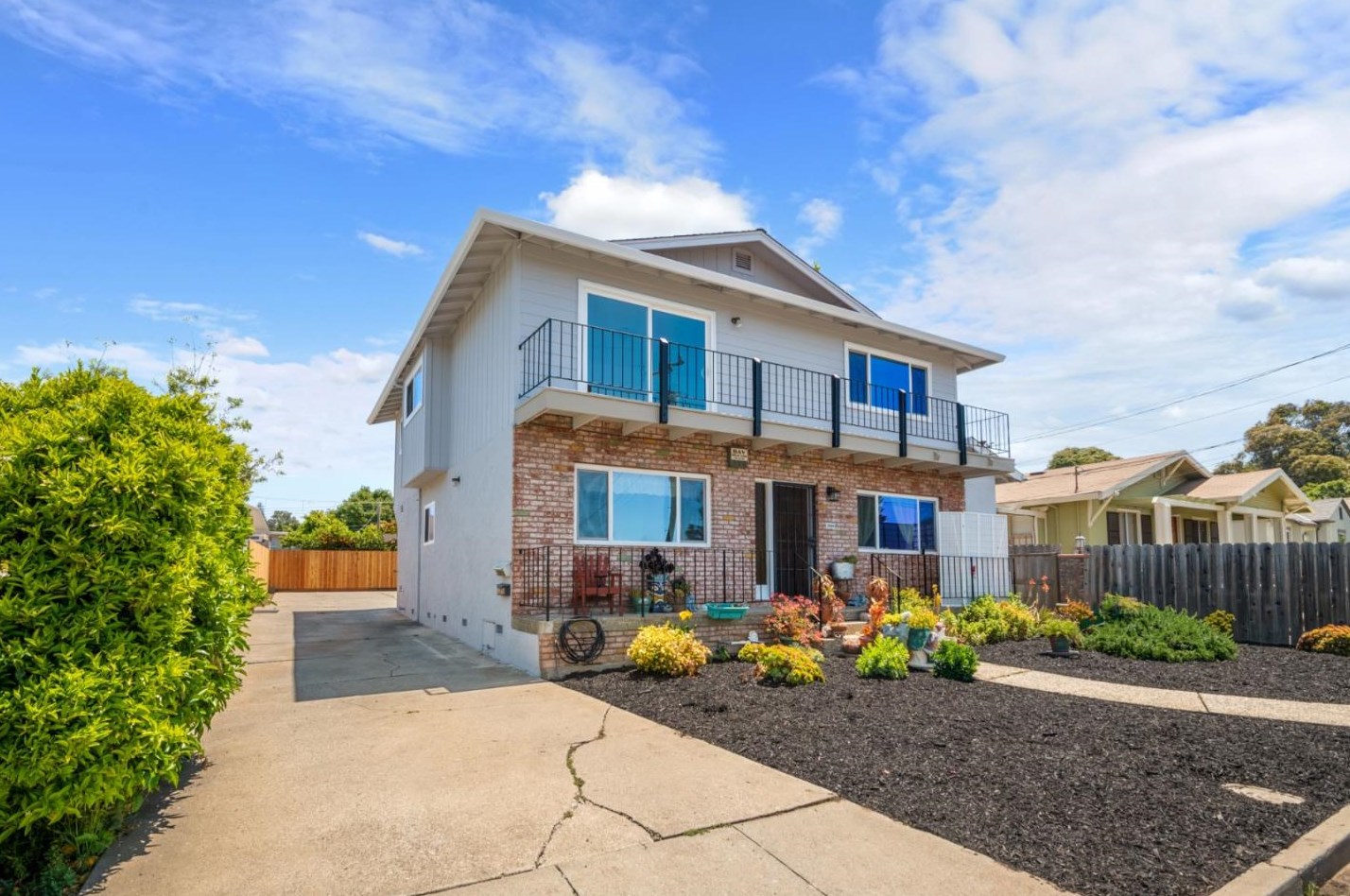 22814 Kings Ct, Hayward, CA 94541