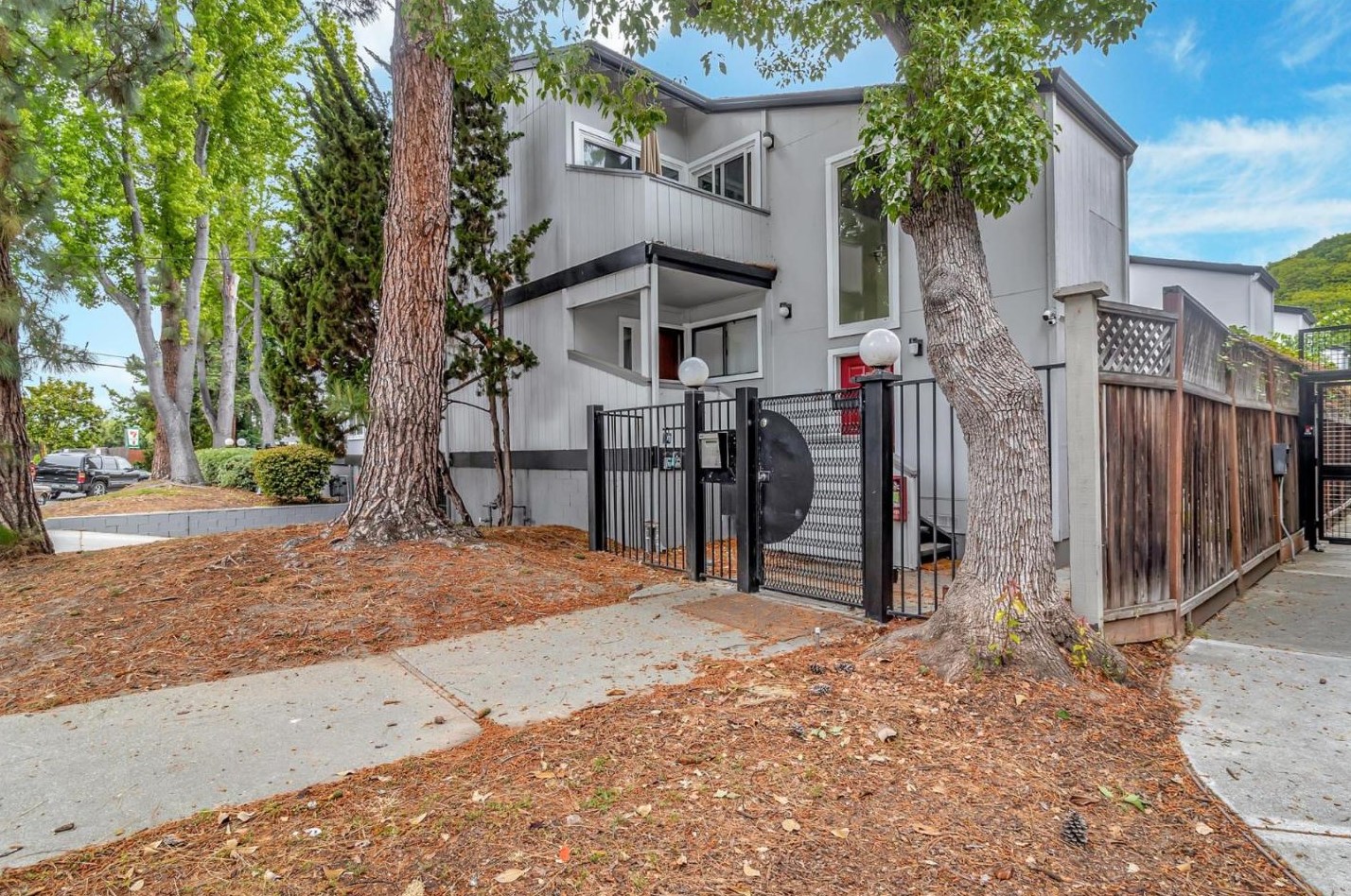 66 Newell Rd G, Palo Alto, CA 94303