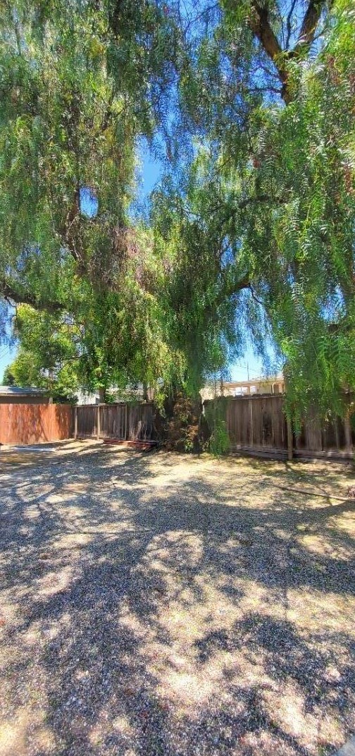 1961 Valley View Rd, Hollister CA  95023-5861 exterior
