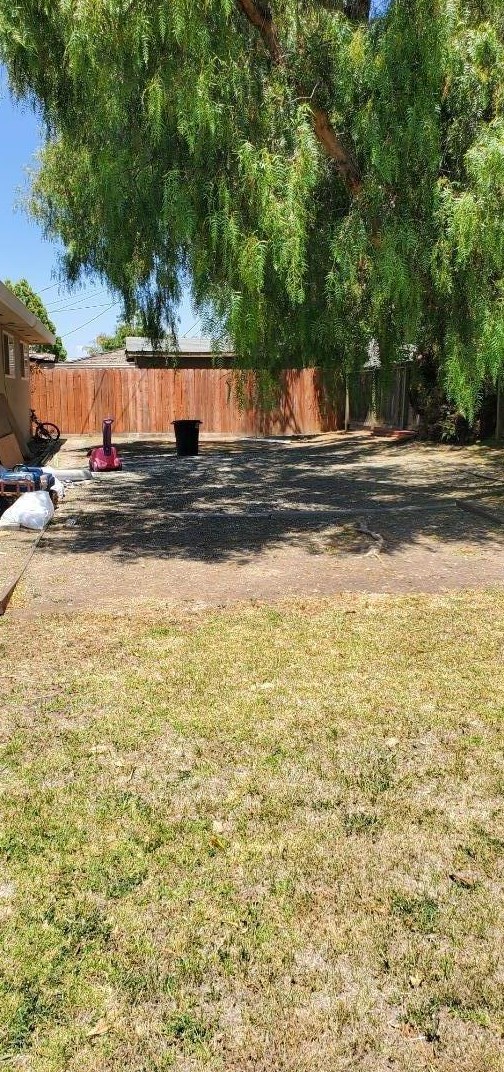 1961 Valley View Rd, Hollister CA  95023-5861 exterior