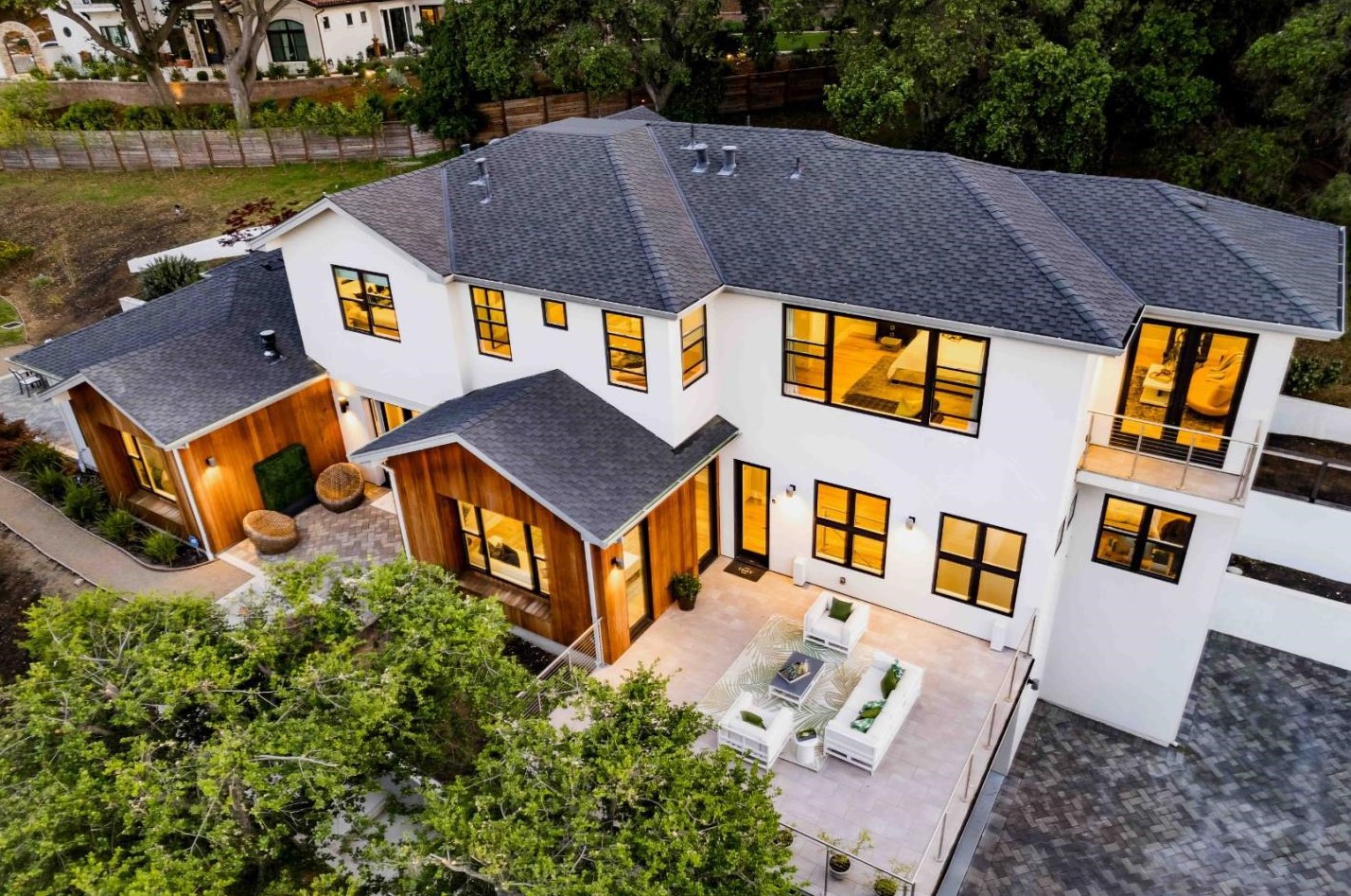 10888 Magdalena Rd, Los Altos, CA 94024