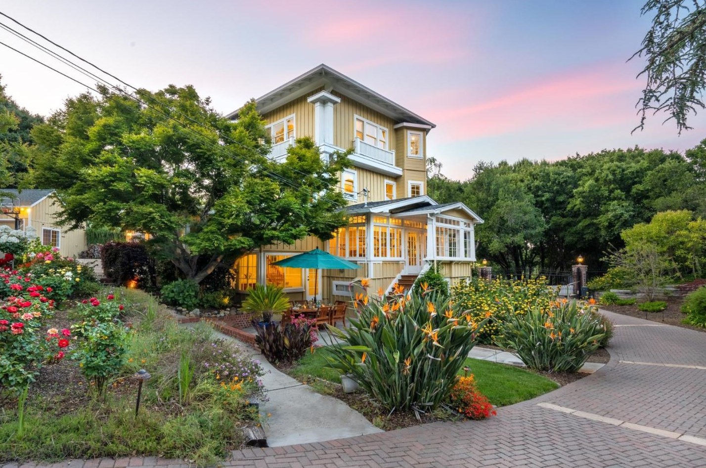 12871 Atherton Ct, Los Altos, CA 94022