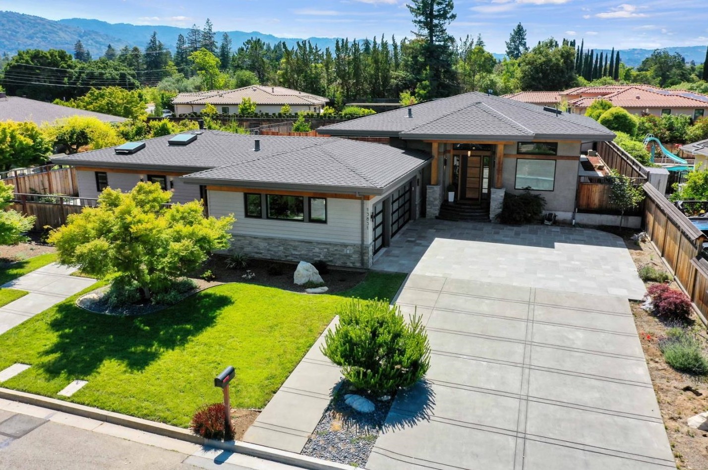 13831 Via Alto Ct, Saratoga, CA 95070-5259