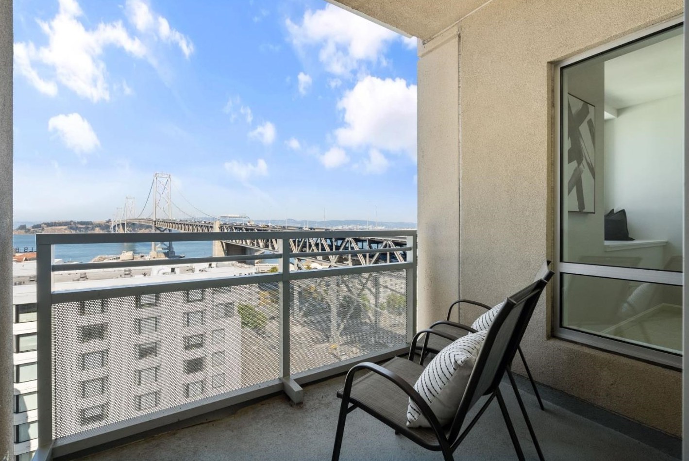 400 Beale St 1807, San Francisco, CA 94105