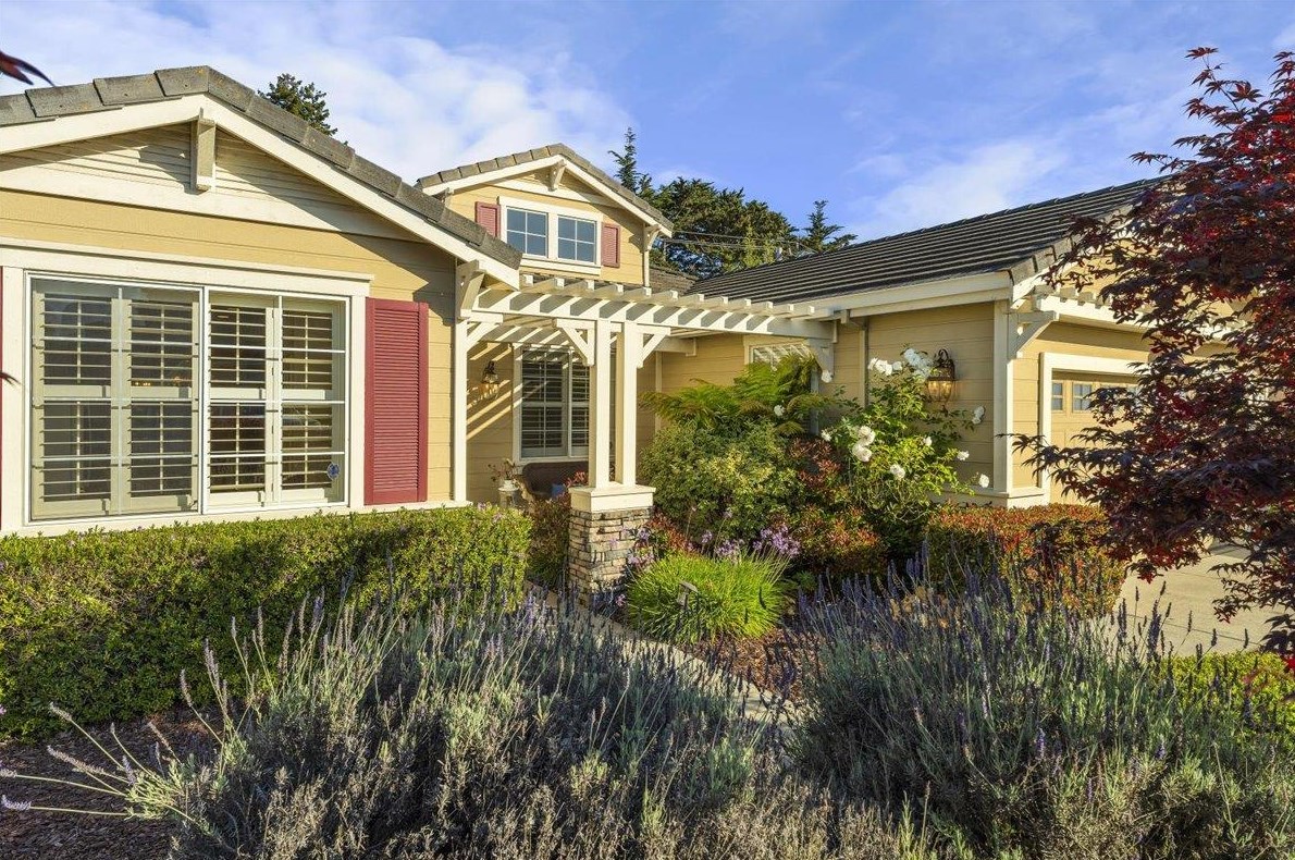 201 Augusta, Aptos, CA 95003