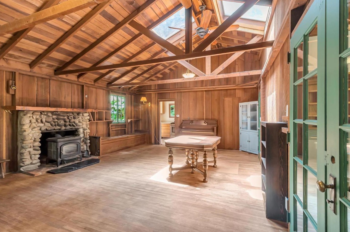 60 Redwood Ave, Pescadero, CA 94060