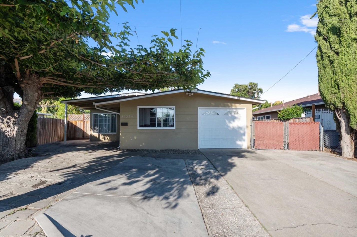 10290 Regan St, San Jose, CA 95127-4138