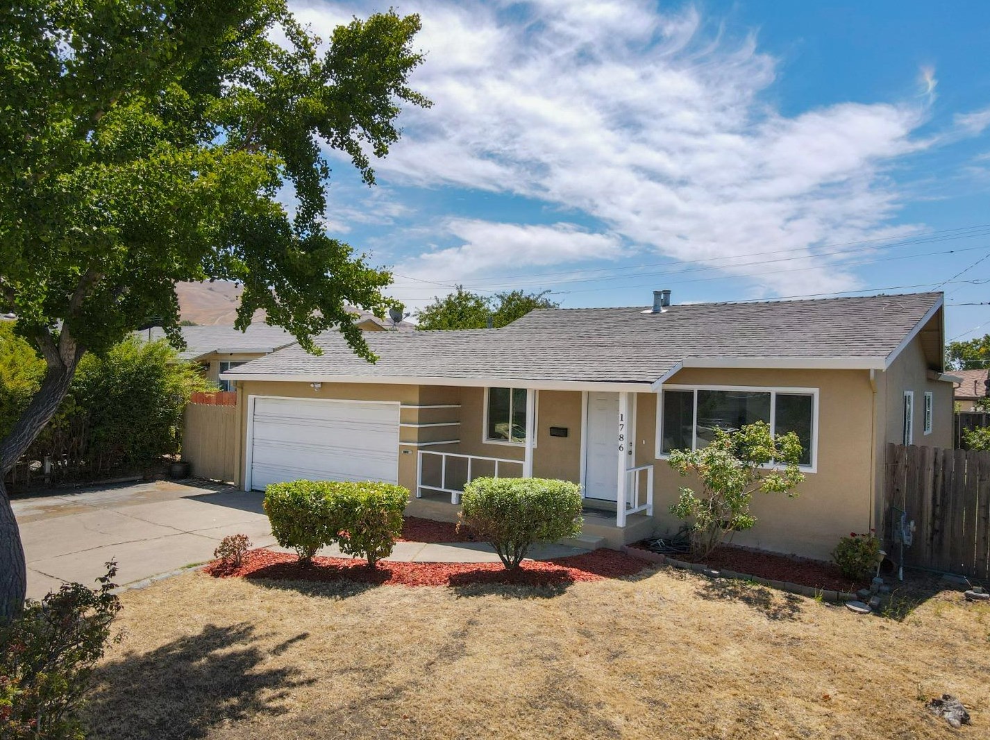 1786 Ellwell Dr, Milpitas, CA 95035