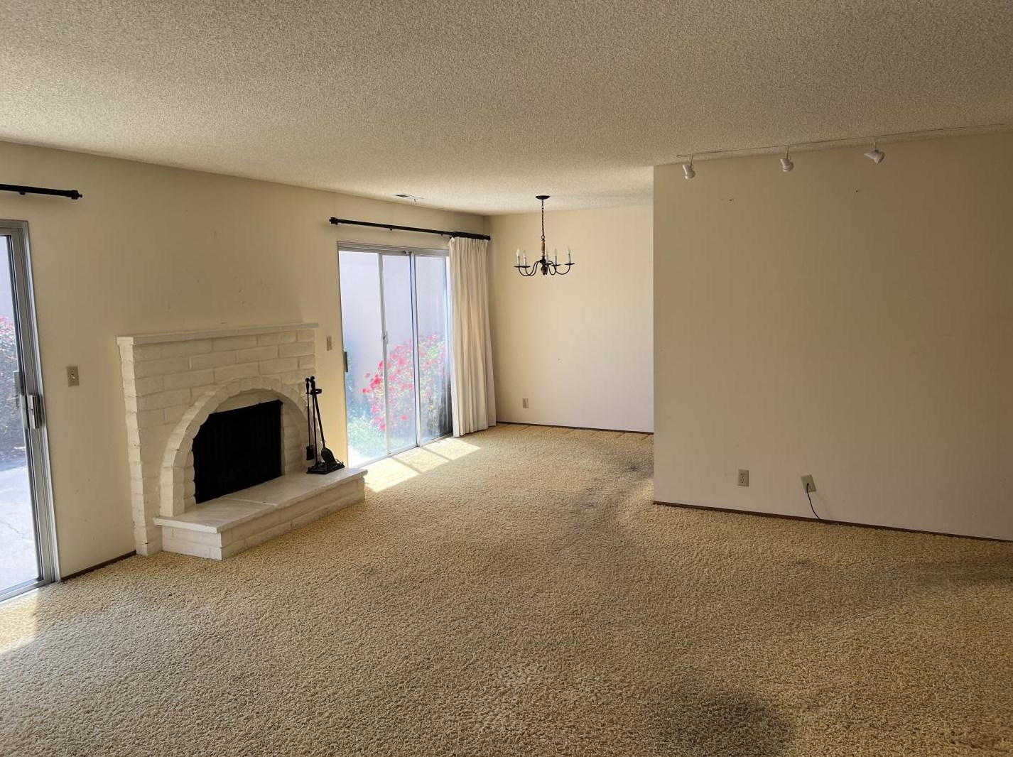 1627 Seville St, Salinas, CA 93906