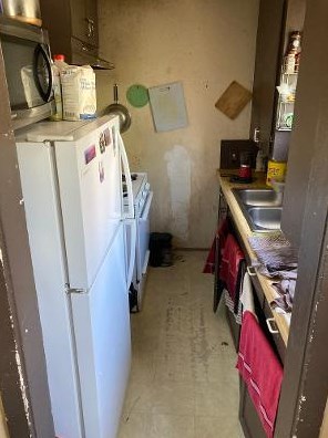 784 Holly St, Salinas CA  93905-1044 exterior