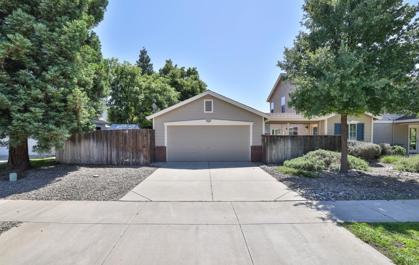 601 Sandy Way, Turlock, CA 95382