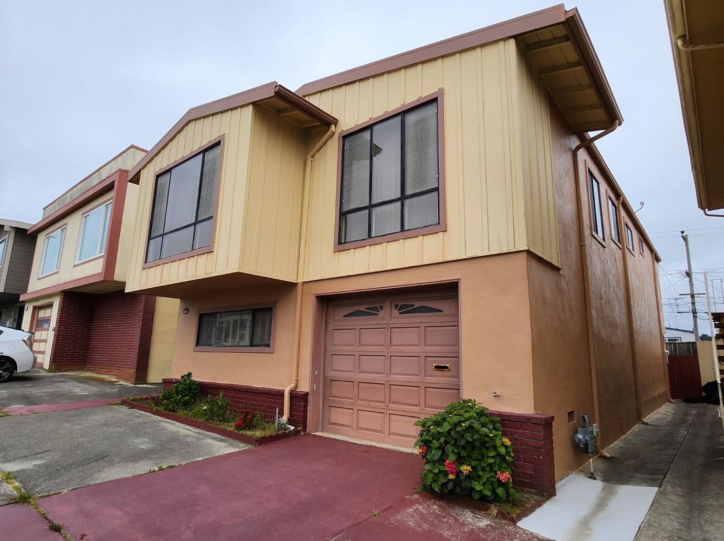 223 Verano Dr, Daly City, CA 94015