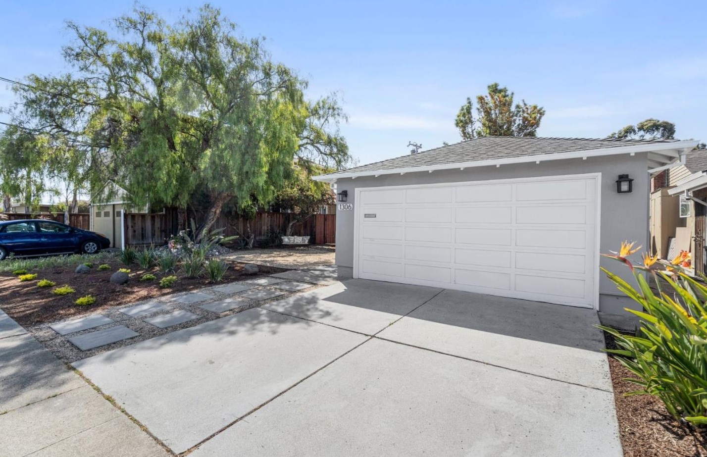 1306 Queens Ave, San Mateo, CA 94403