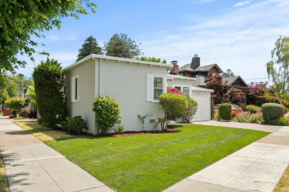 752 Laurel Ave, Burlingame, CA 94010