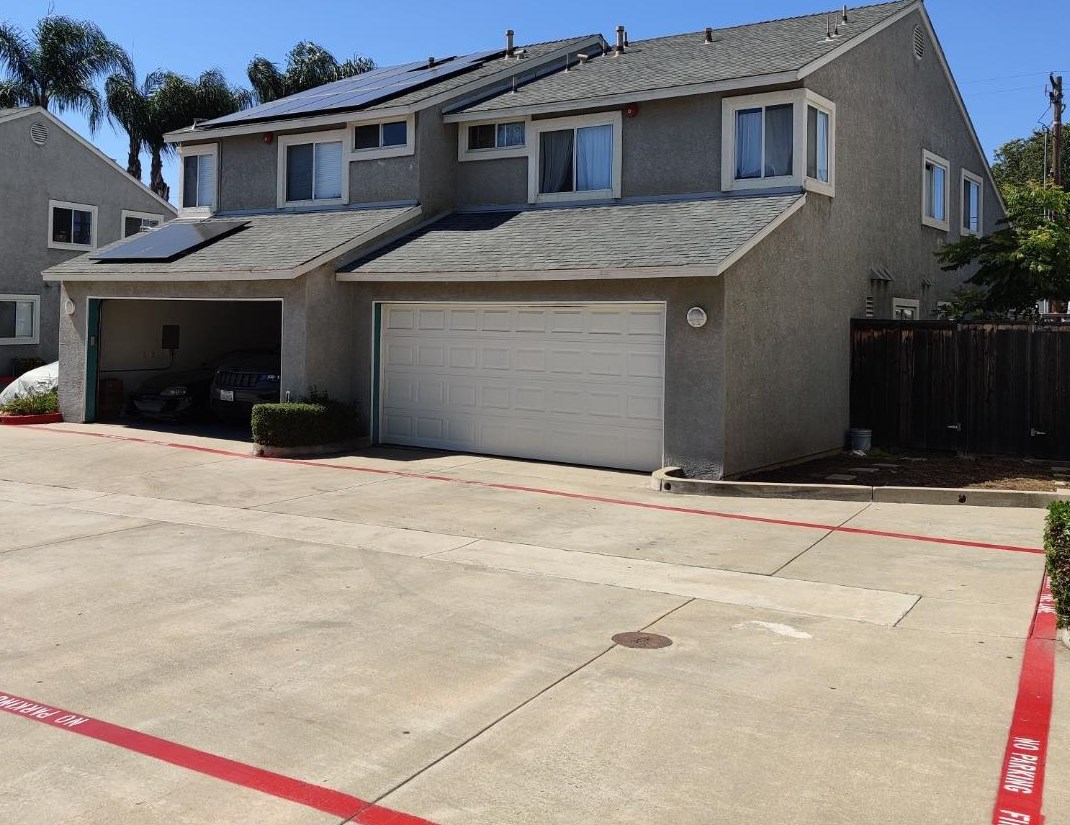 2687 Valencia Cyn, Spring Valley, CA 91977-3366