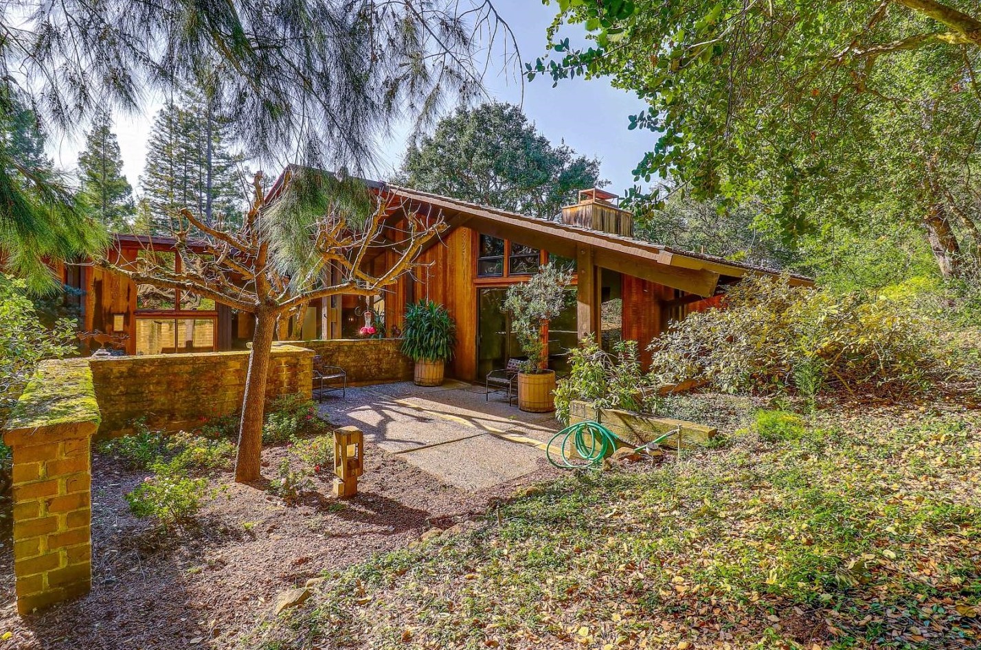 415 Walsh Rd, Menlo Park, CA 94027