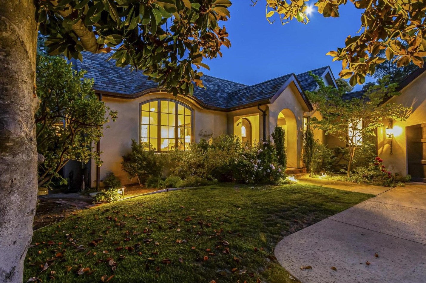 14320 Lutheria Way, Saratoga, CA 95070-5915