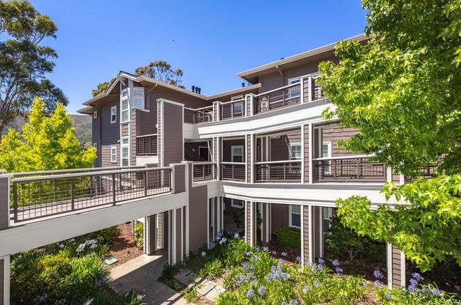 324 Crescent Ct, Brisbane, CA 94005