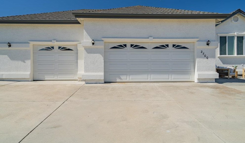 2700 Geneil Ct, Hollister, CA 95023