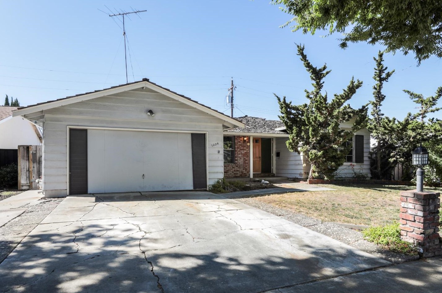 1224 Lynhurst Way, San Jose, CA 95118-1841