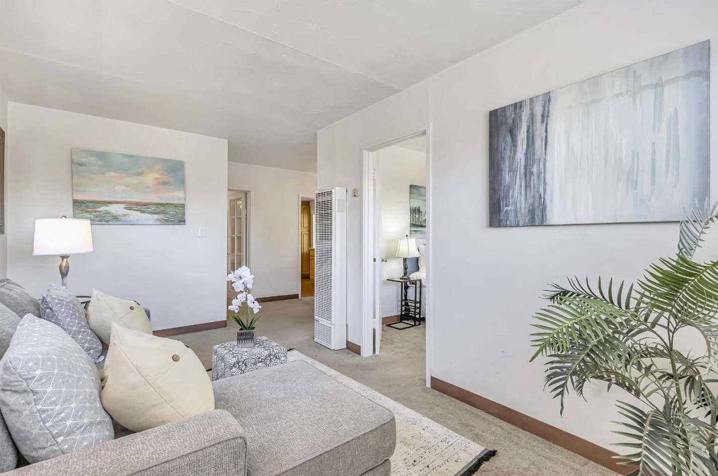 369 Alvarado St, Brisbane, CA 94005-1601