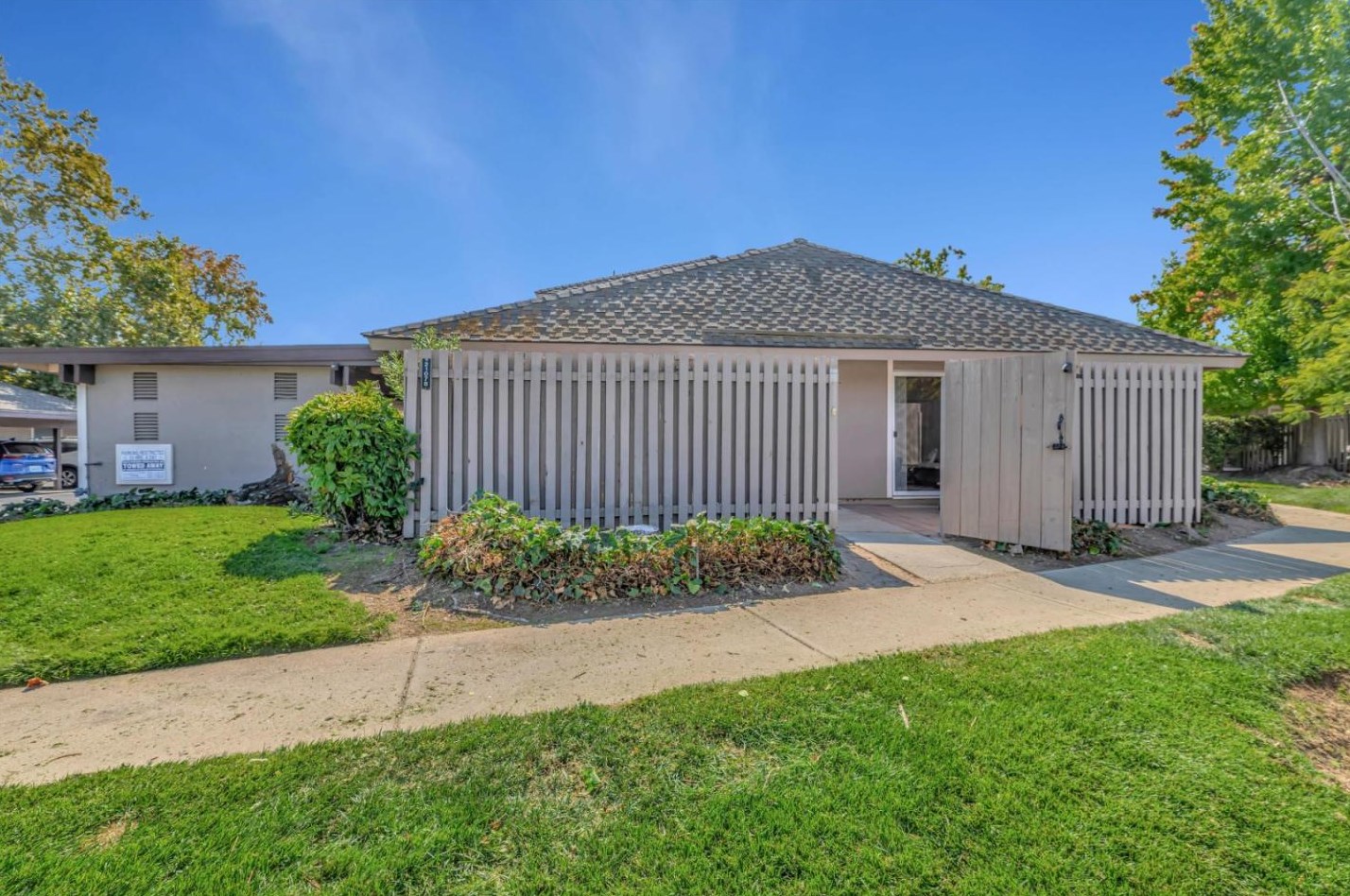 21078 White Fir Ct, Cupertino, CA 95014-4238
