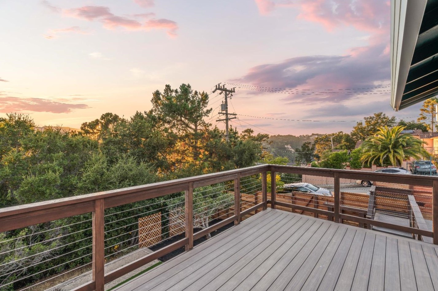 1324 Bel Aire Rd, San Mateo CA  94402-3650 exterior