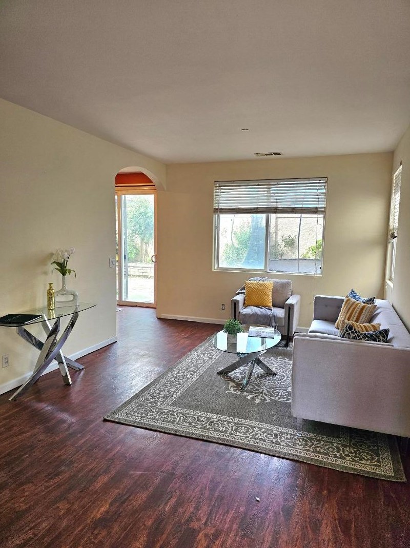 1646 Piazza Dr, Salinas CA  93905-2258 exterior