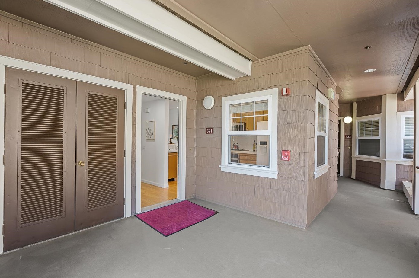 321 Callippe Ct, Brisbane, CA 94005-1238
