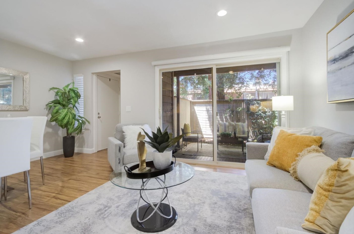 500 W Middlefield Rd 125, Mountain View, CA 94043