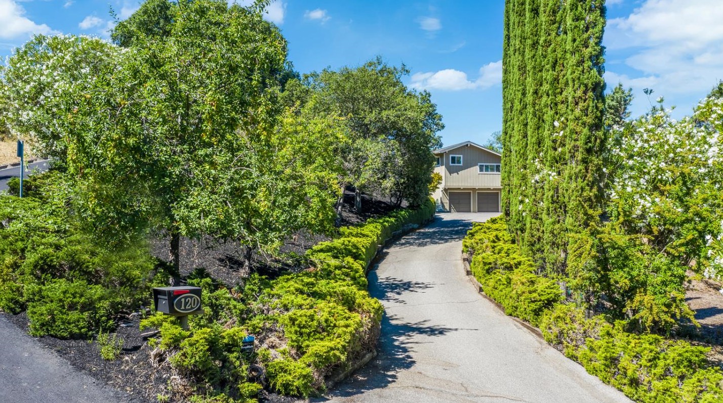 120 Drysdale Dr, Los Gatos, CA 95032