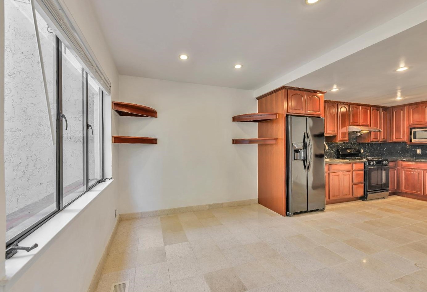 603 Stonegate Dr, South San Francisco, CA 94080