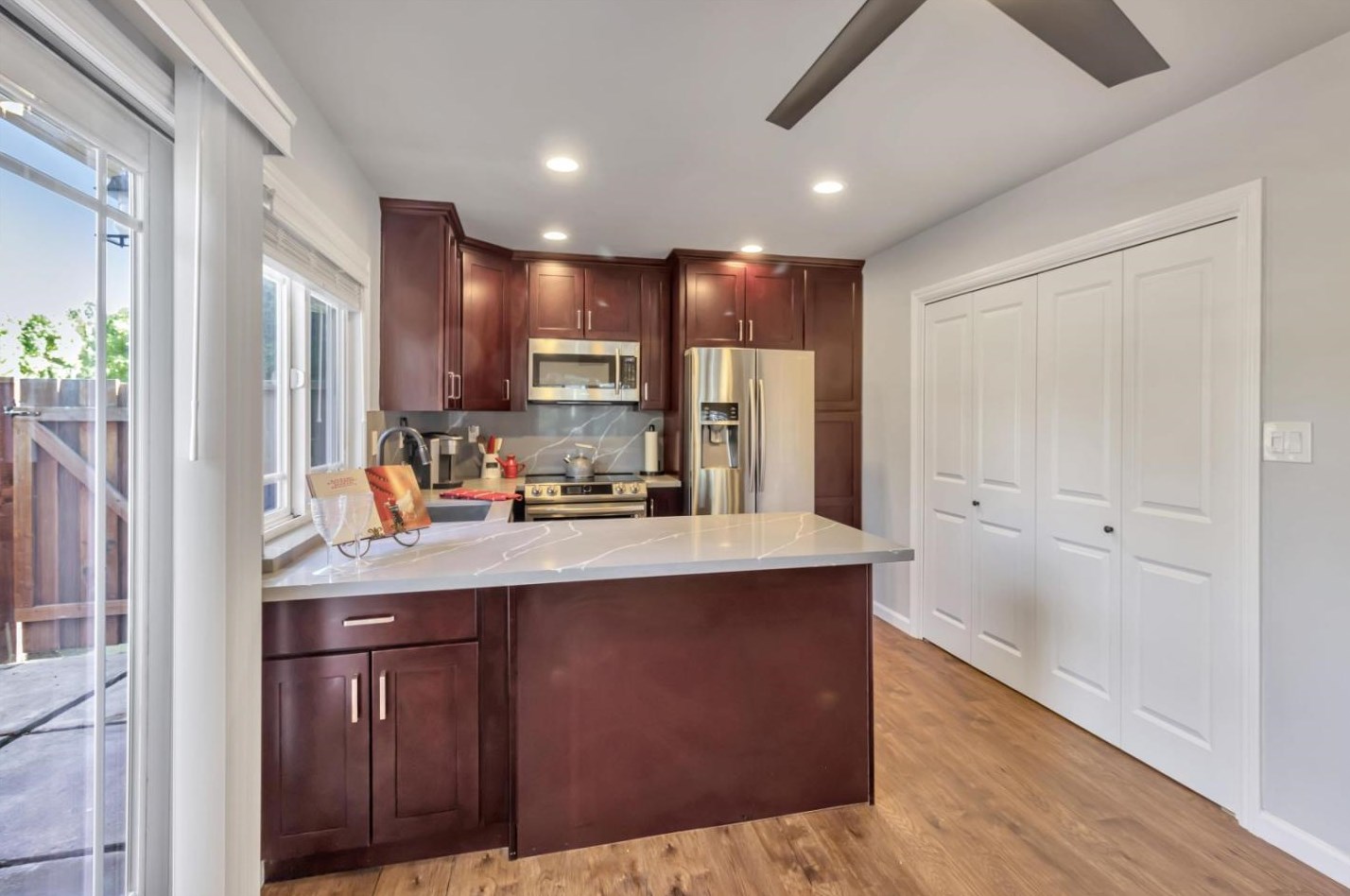 401 Don Carlos Ct, San Jose, CA 95123-3108