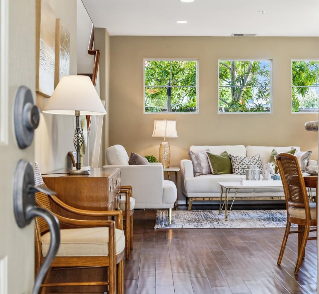 529 Sandlewood St, Menlo Park CA  94025-1374 exterior