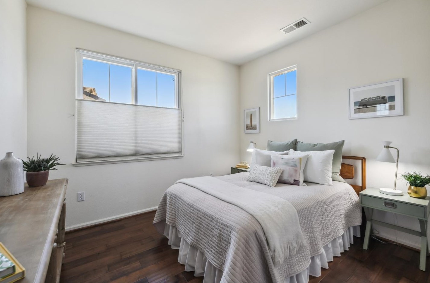 529 Sandlewood St, Menlo Park CA  94025-1379 exterior
