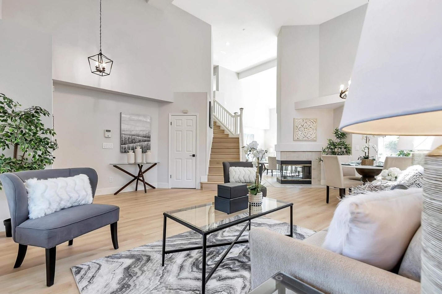 1126 Woodborough Pl, San Jose, CA 95116-3121