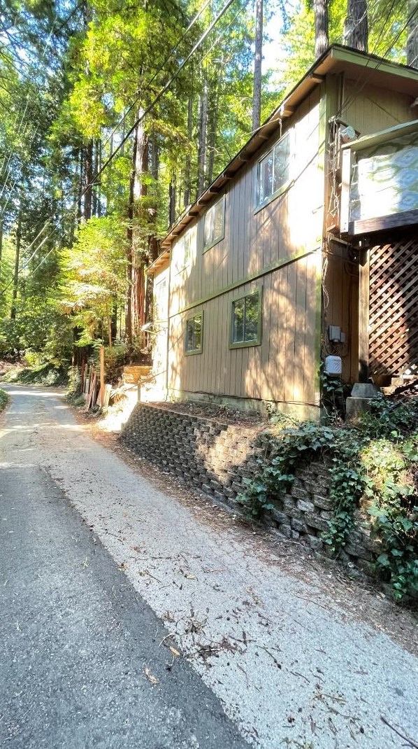 12677 Lompico Rd, Felton, CA 95018