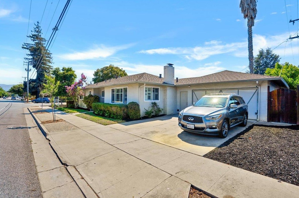 361 Leigh Ave, Campbell, CA 95008-0806