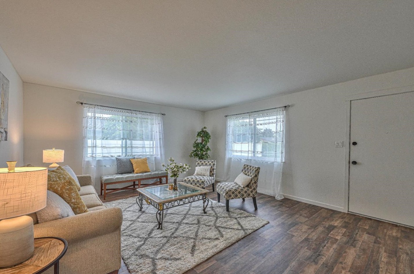 1422 Parsons Ave, Salinas, CA 93906-2915