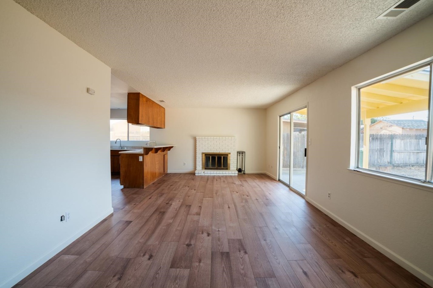 1316 Dove St, Los Banos, CA 93635