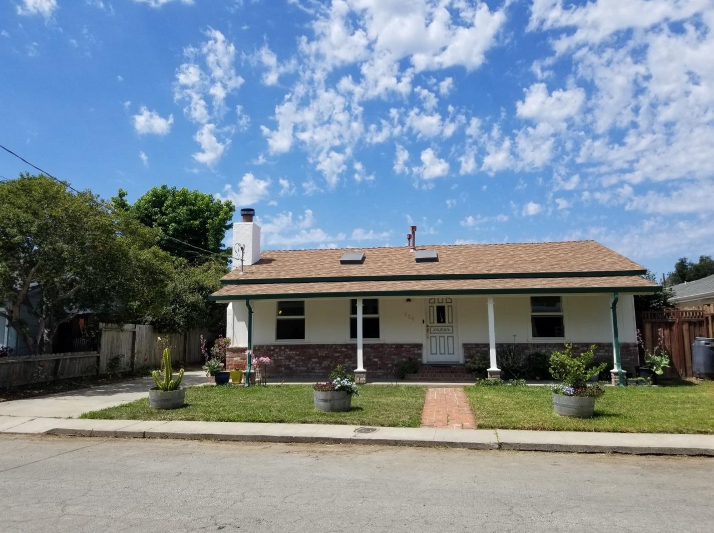 125 Anderson Dr, Watsonville, CA 95076