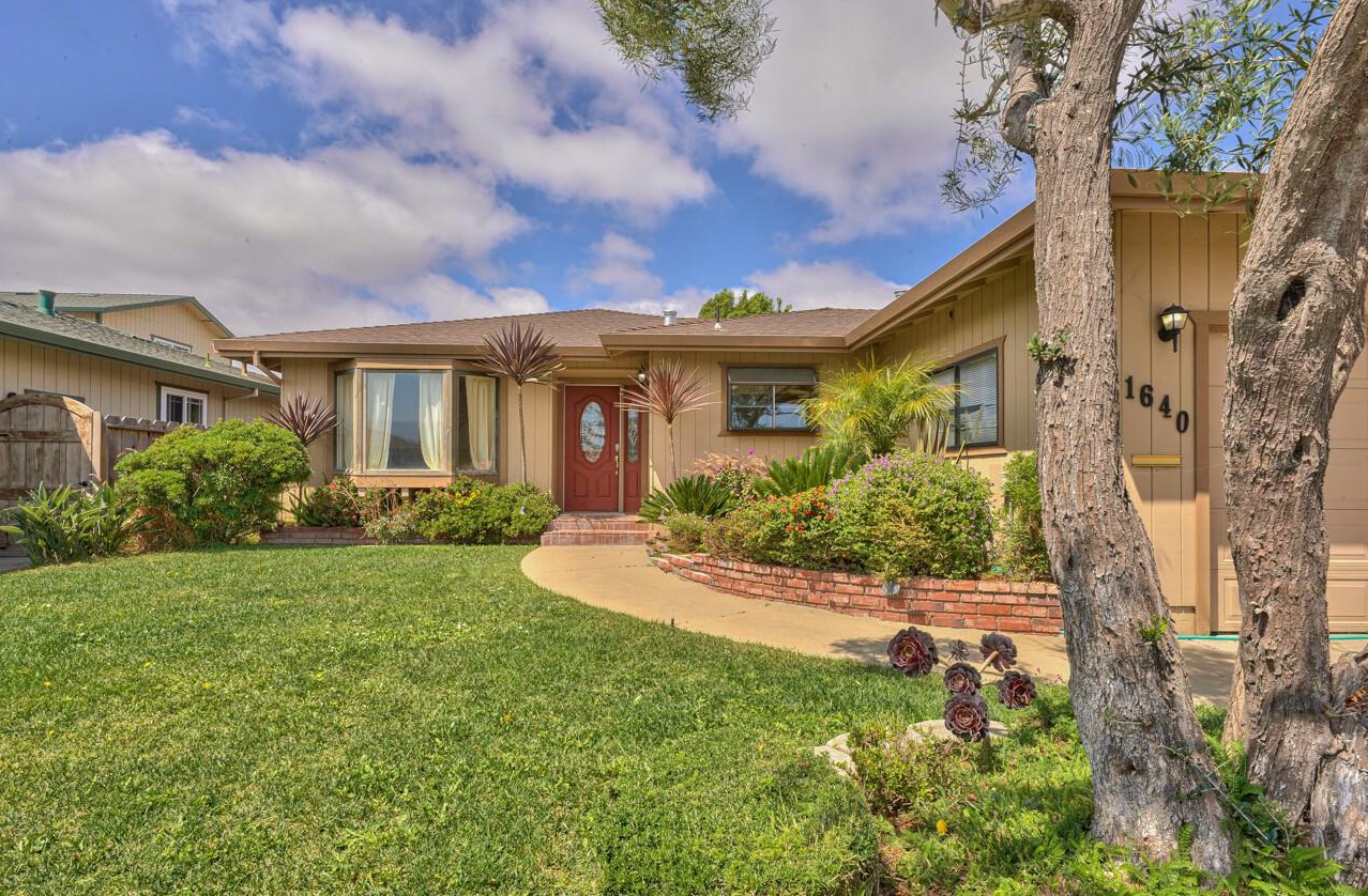 1640 Atherton Way, Salinas, CA 93906-3119